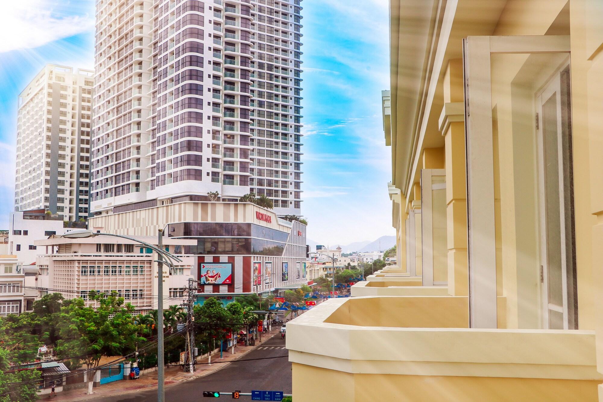 Vien Dong Hotel Nha Trang Exterior photo