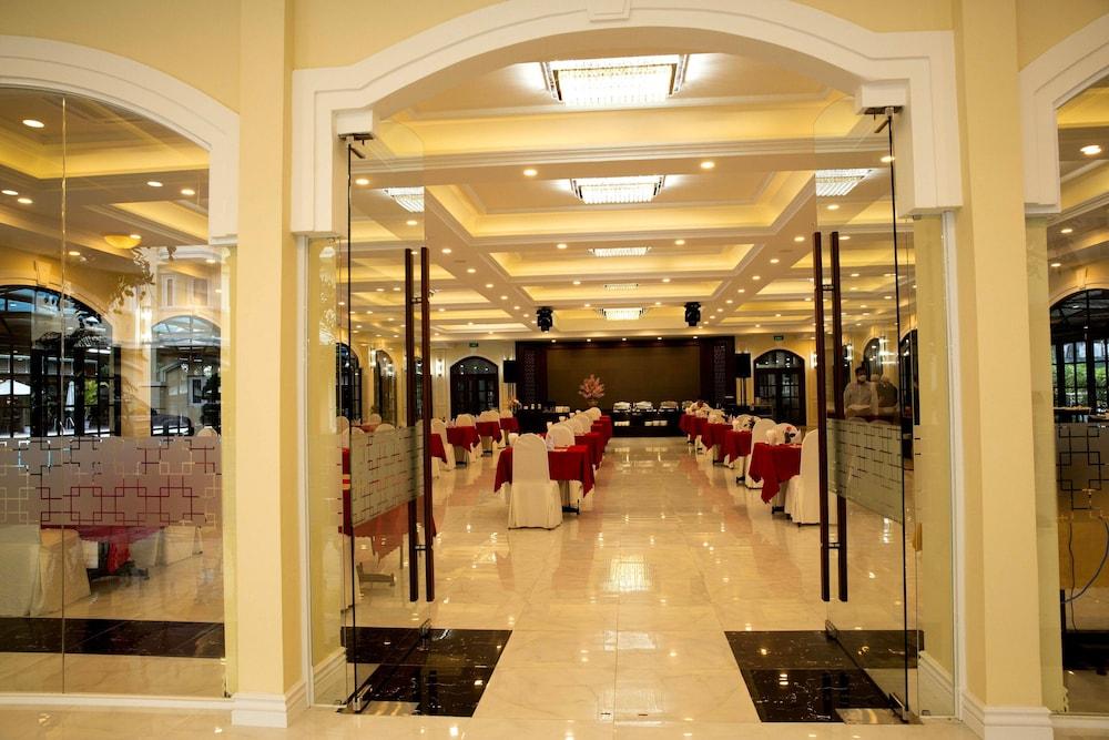 Vien Dong Hotel Nha Trang Exterior photo